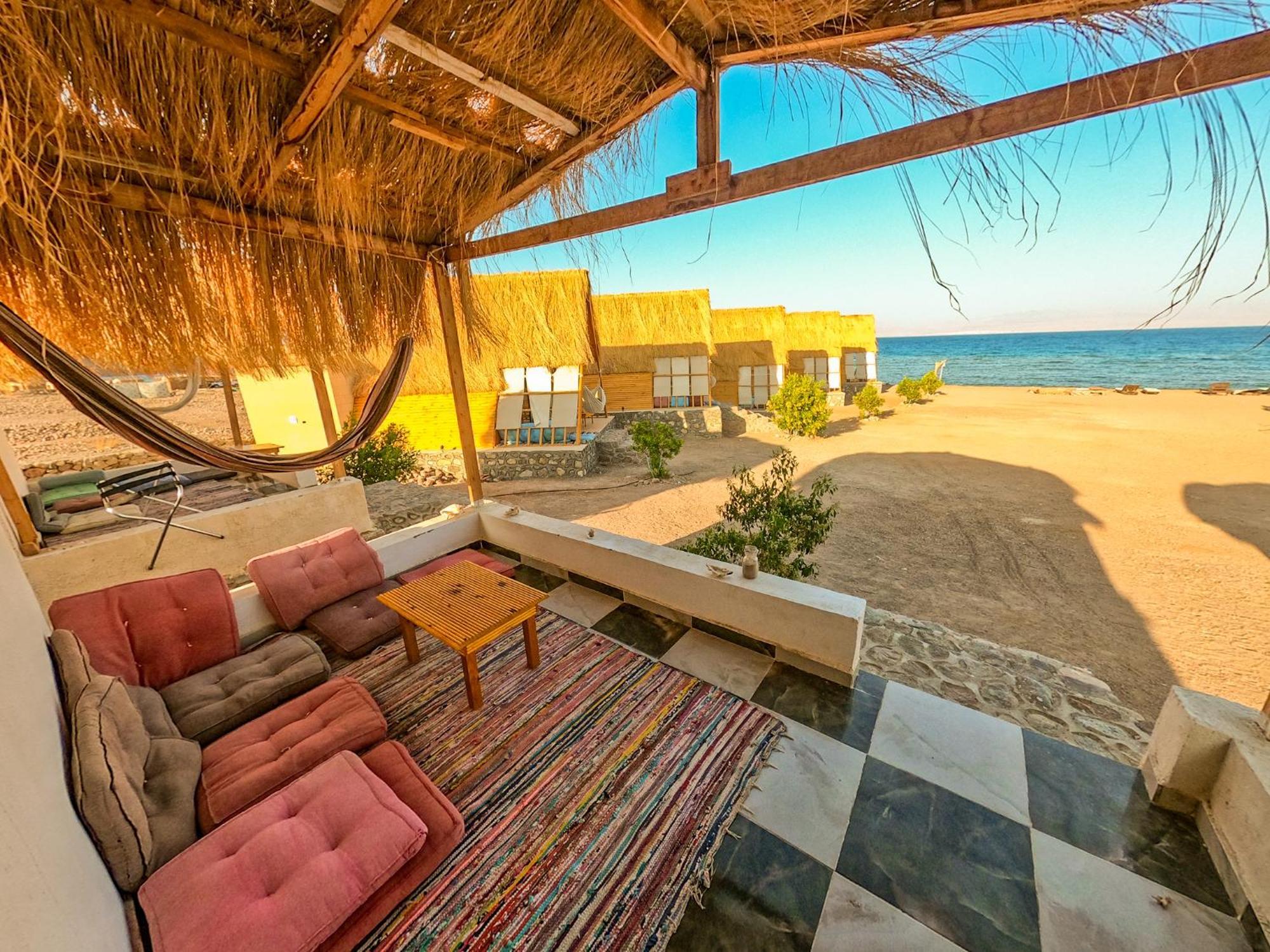 Aladdin Camp Villa นูเวบา ภายนอก รูปภาพ